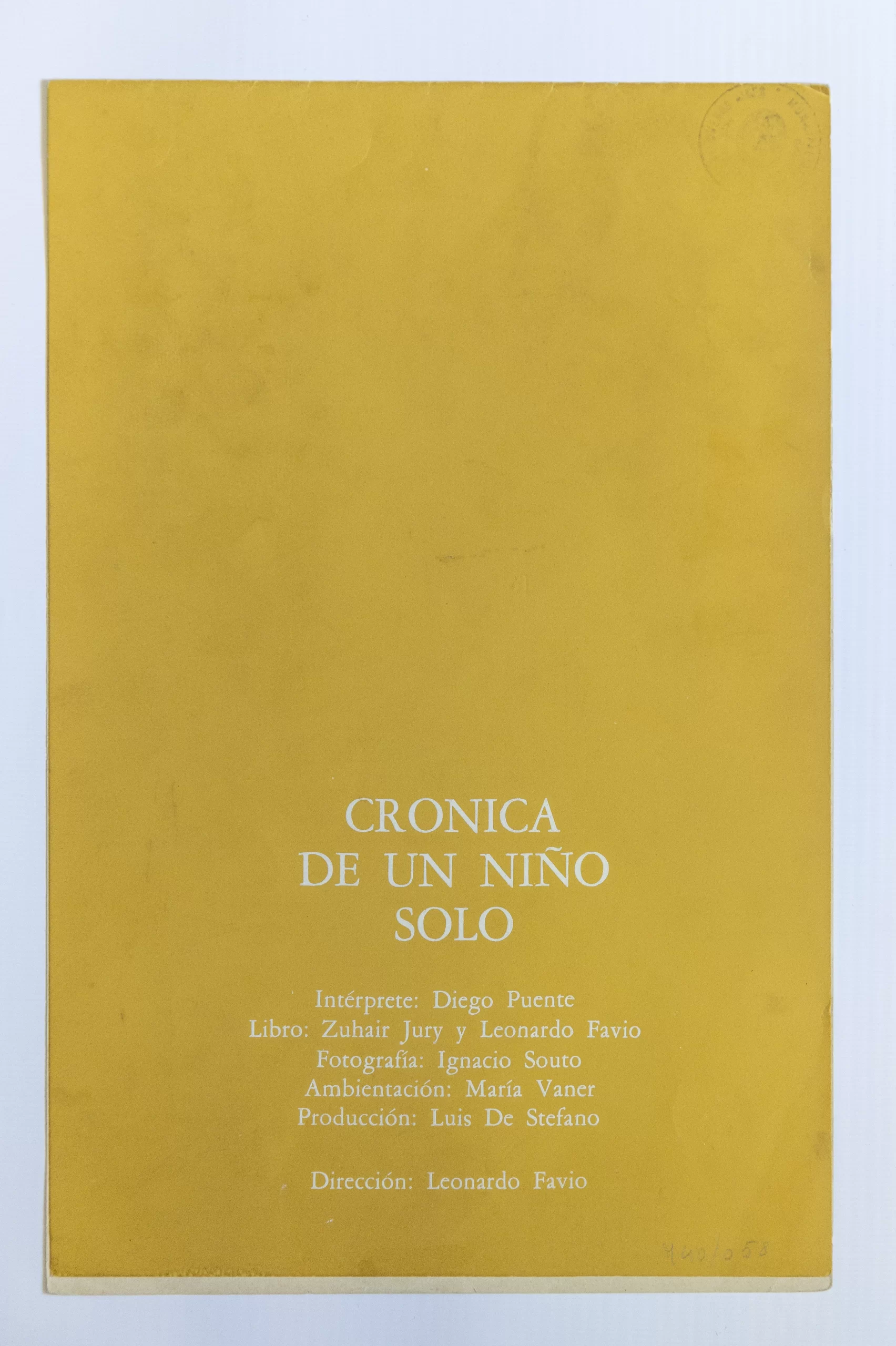 Folleto Crónica de un niño solo
